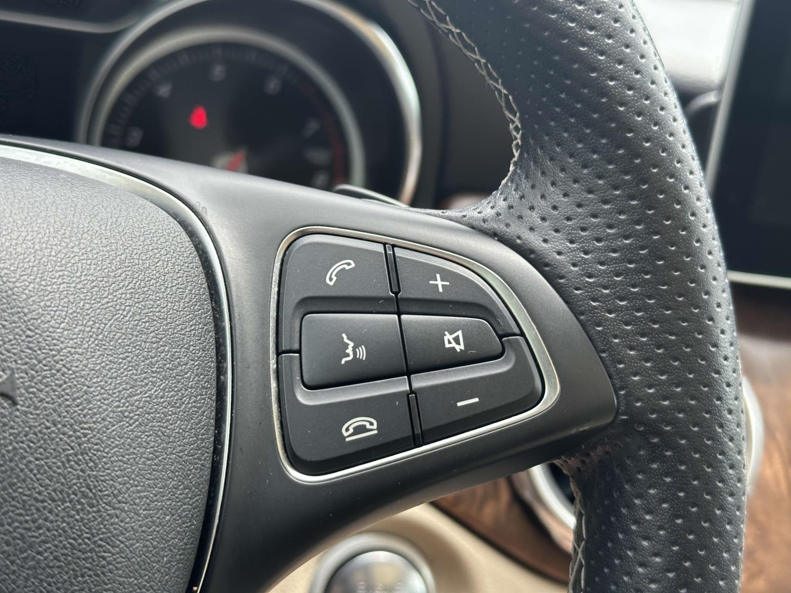 used 2020 Mercedes-Benz GLA car