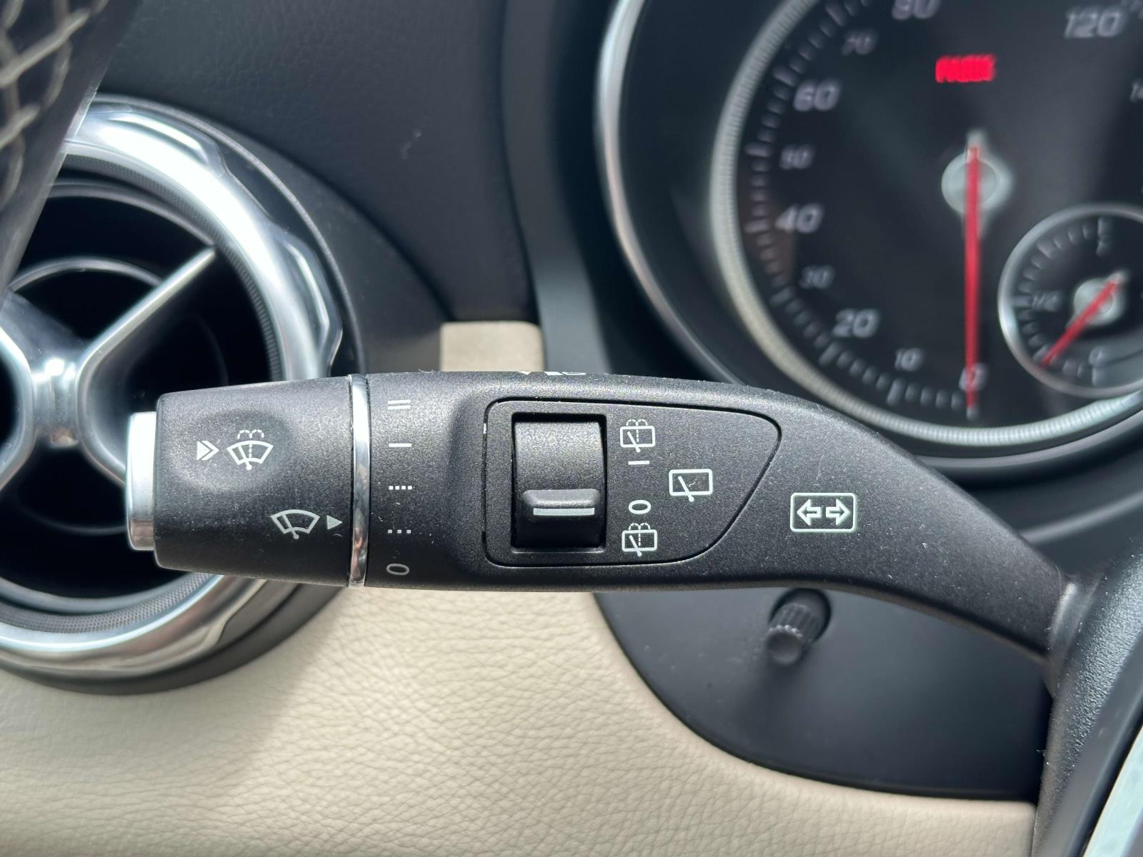 used 2020 Mercedes-Benz GLA car
