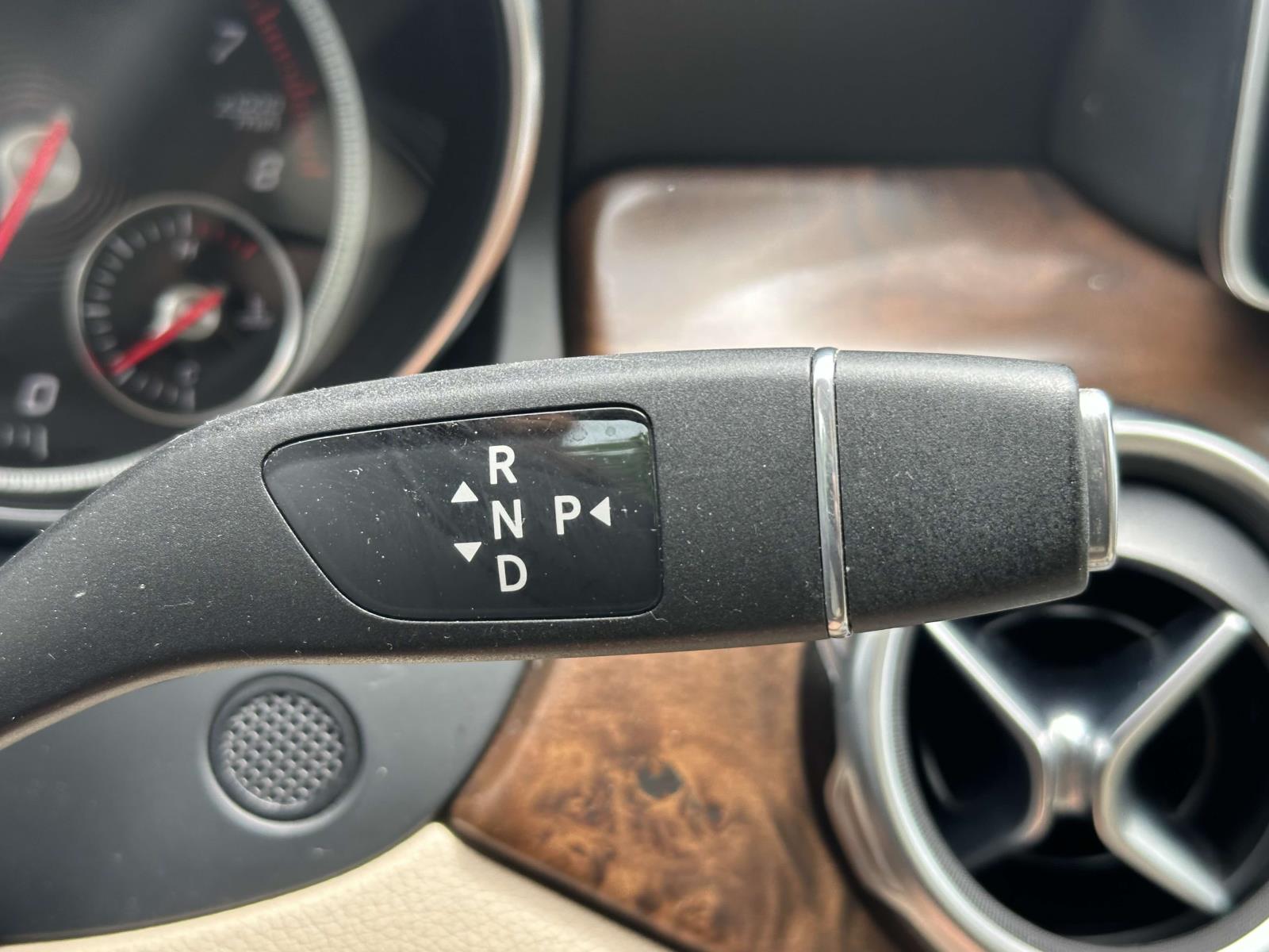 used 2020 Mercedes-Benz GLA car