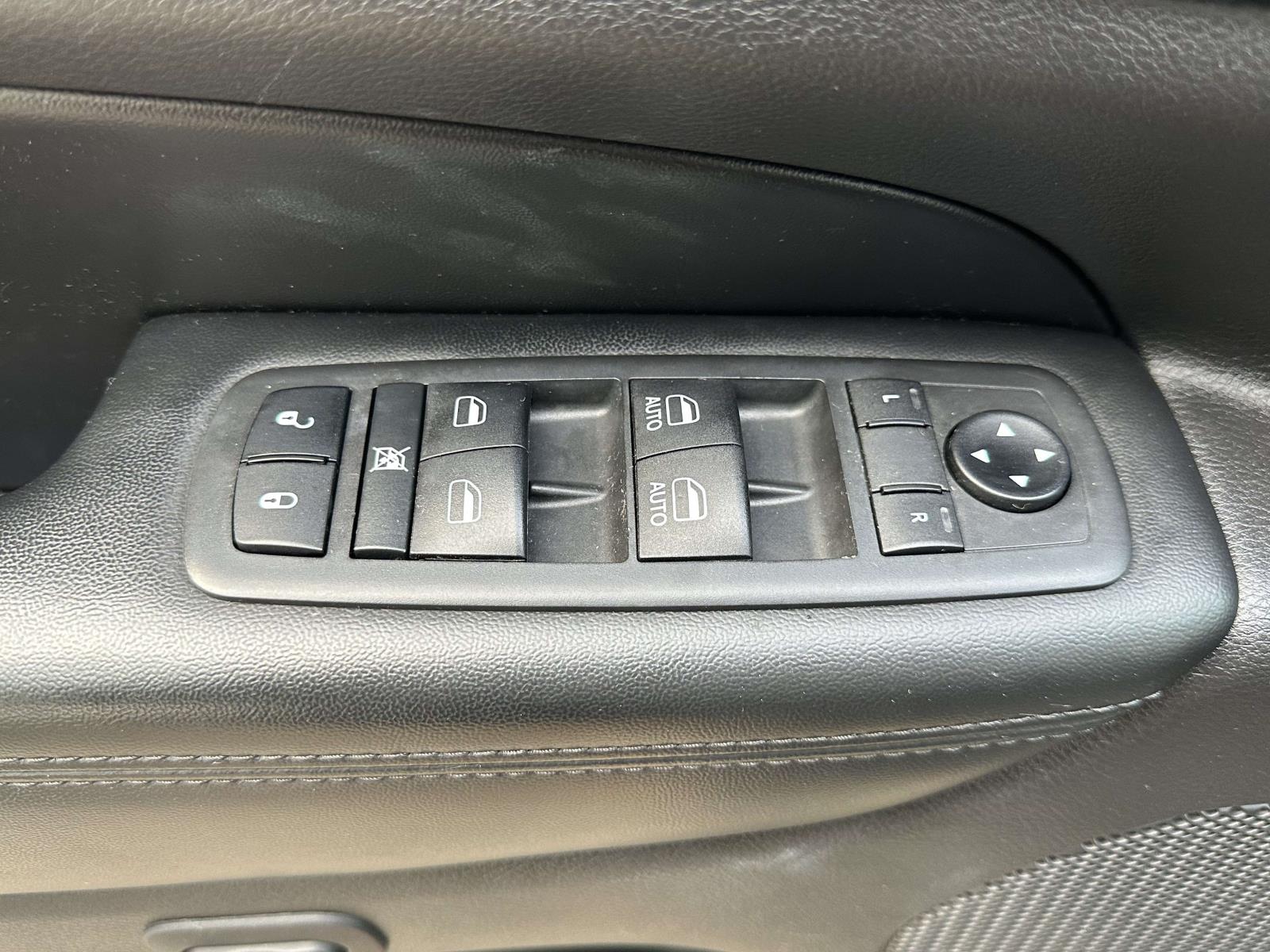 used 2019 Jeep Grand Cherokee car, priced at $18,278