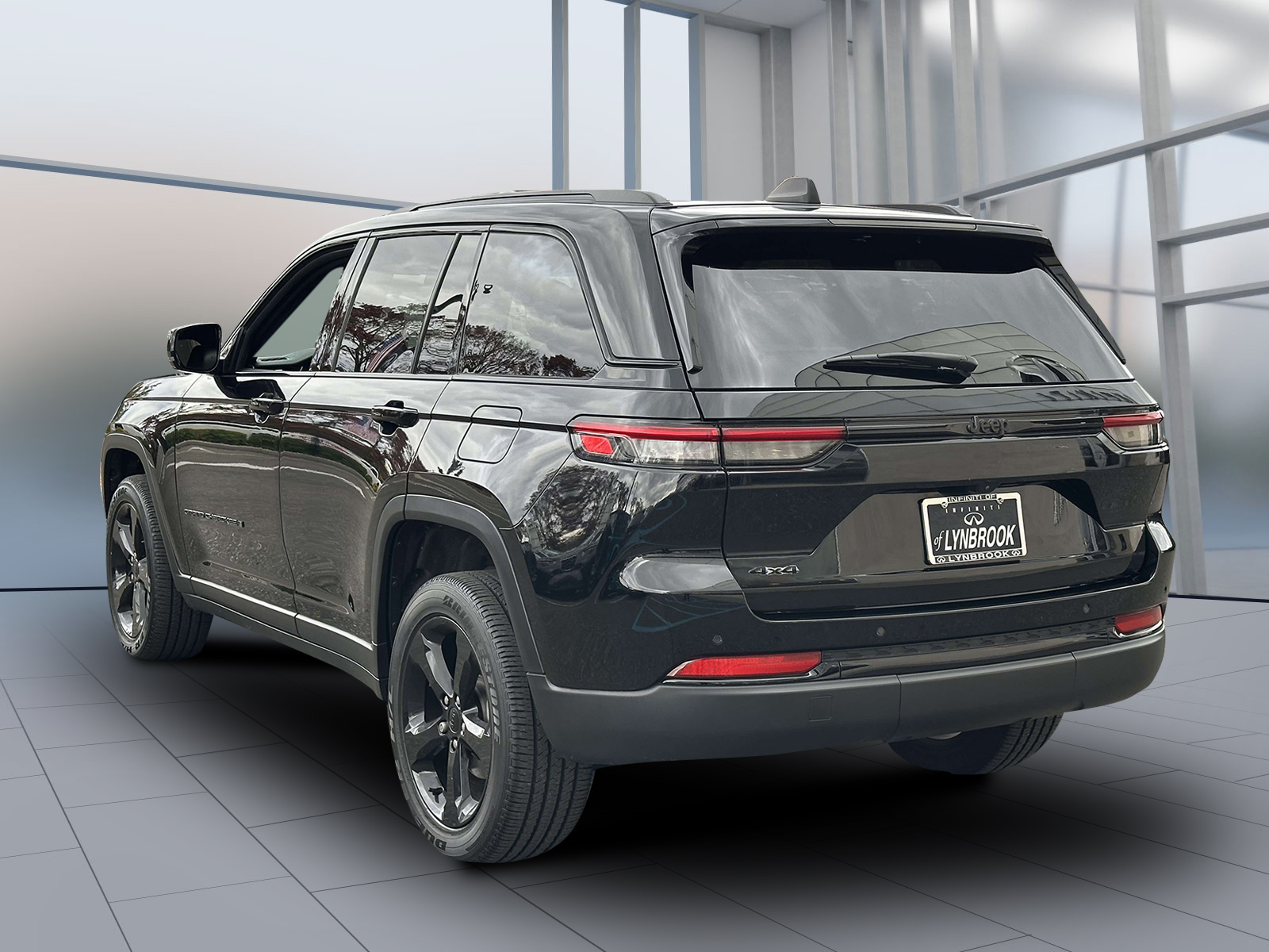 used 2023 Jeep Grand Cherokee car, priced at $33,095