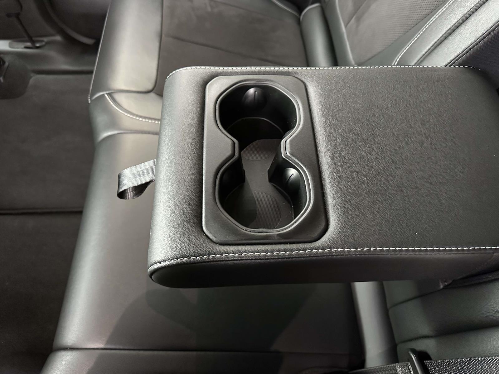 used 2023 Jeep Grand Cherokee car, priced at $33,095