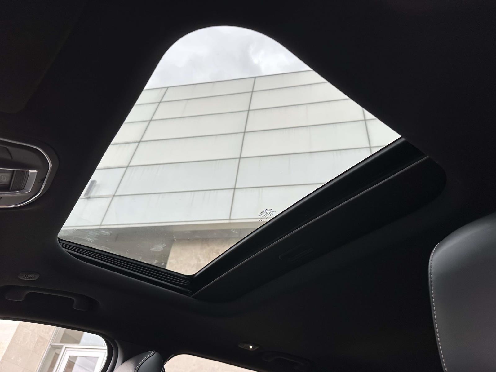 used 2023 Jeep Grand Cherokee car, priced at $33,095