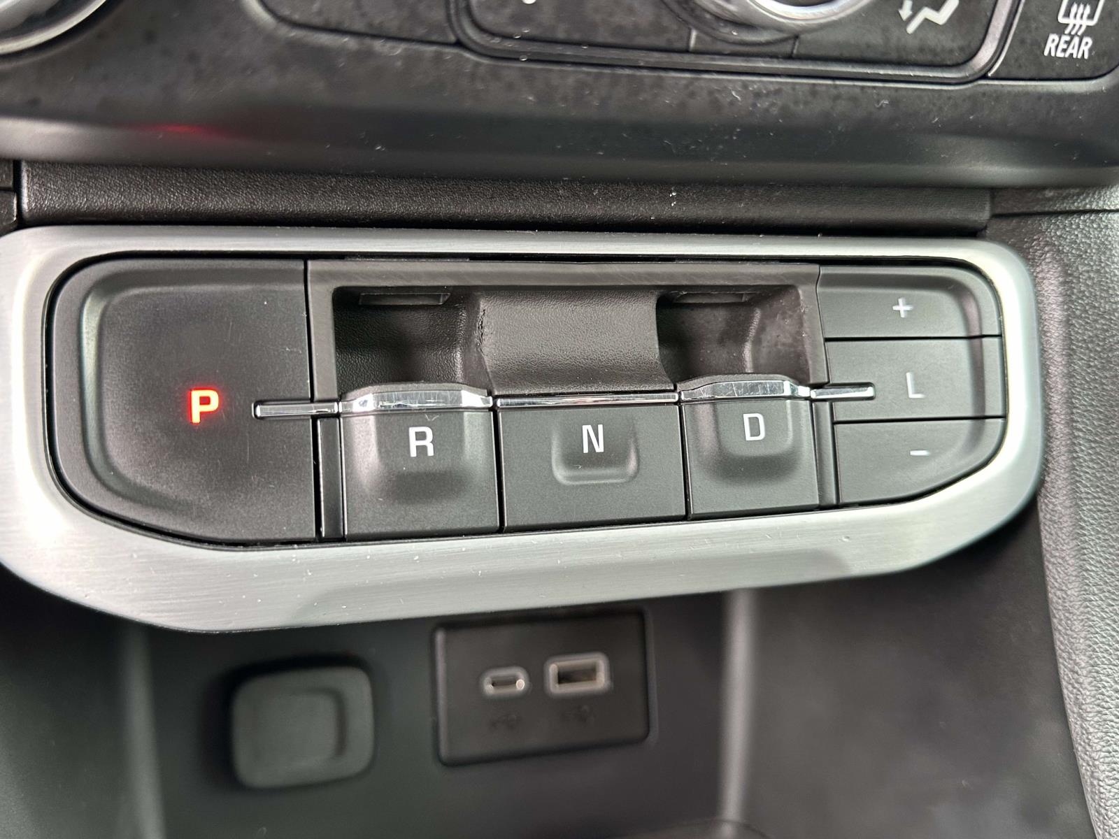 used 2023 GMC Acadia car, priced at $29,017