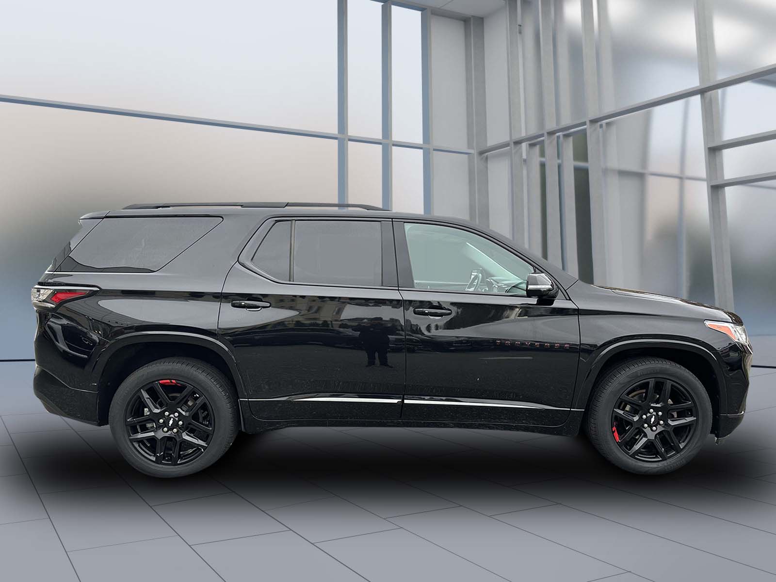 used 2020 Chevrolet Traverse car, priced at $25,430