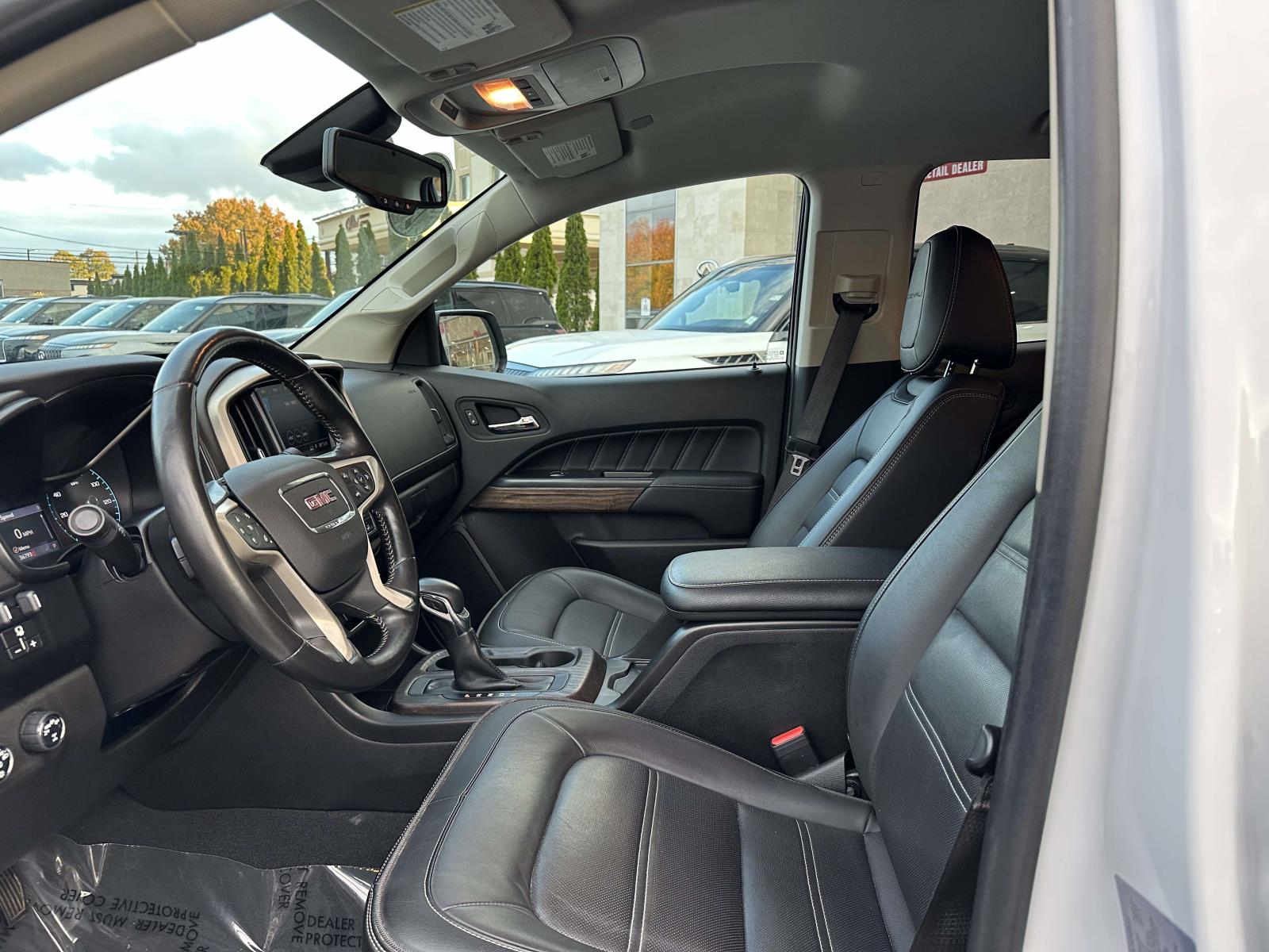 used 2022 GMC Canyon car, priced at $34,528