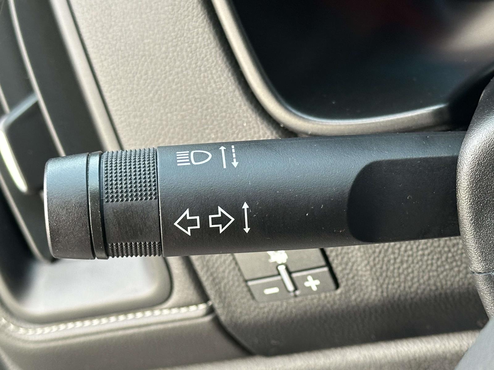 used 2022 GMC Canyon car, priced at $34,528