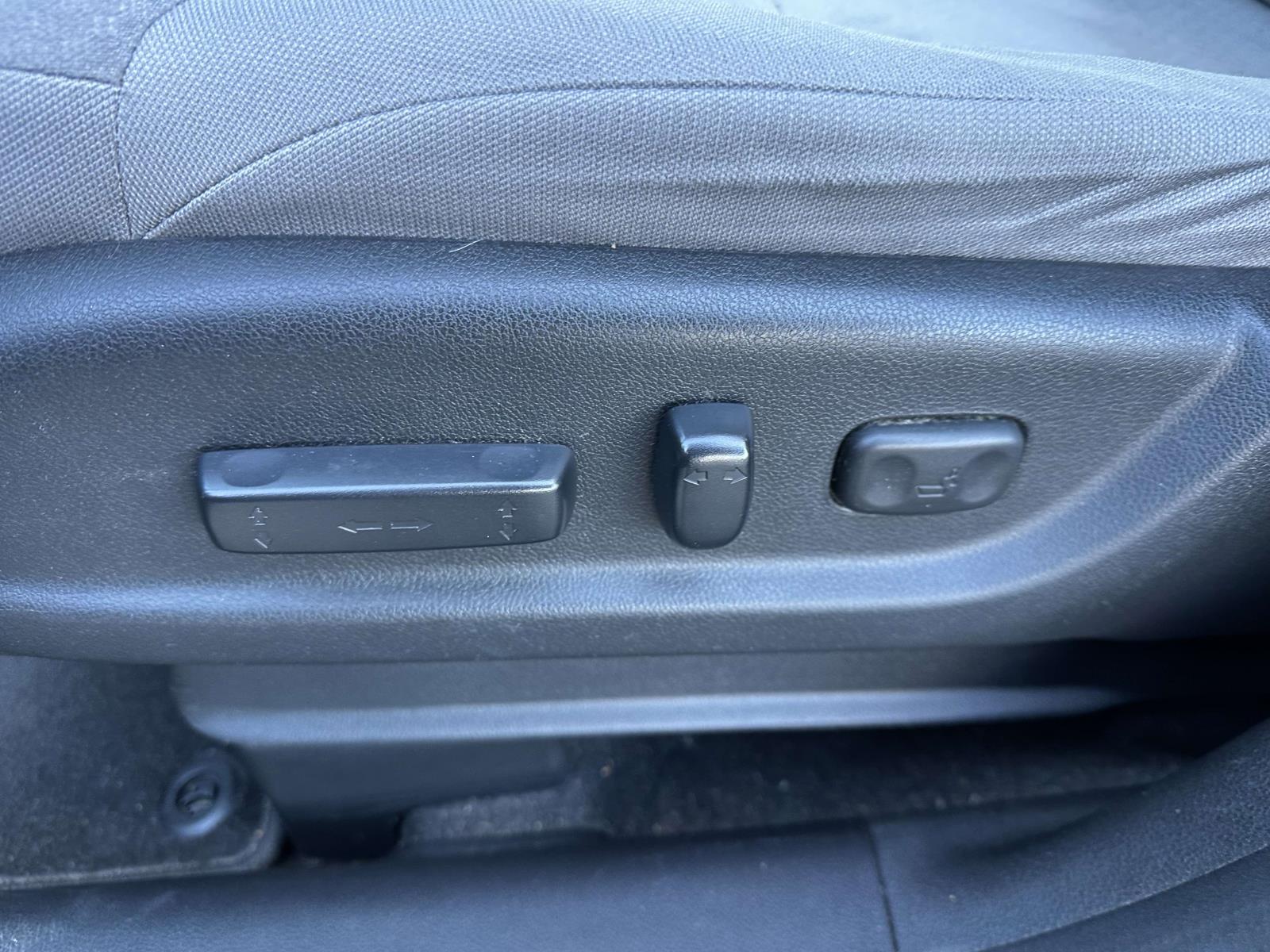 used 2015 Honda CR-V car, priced at $17,013