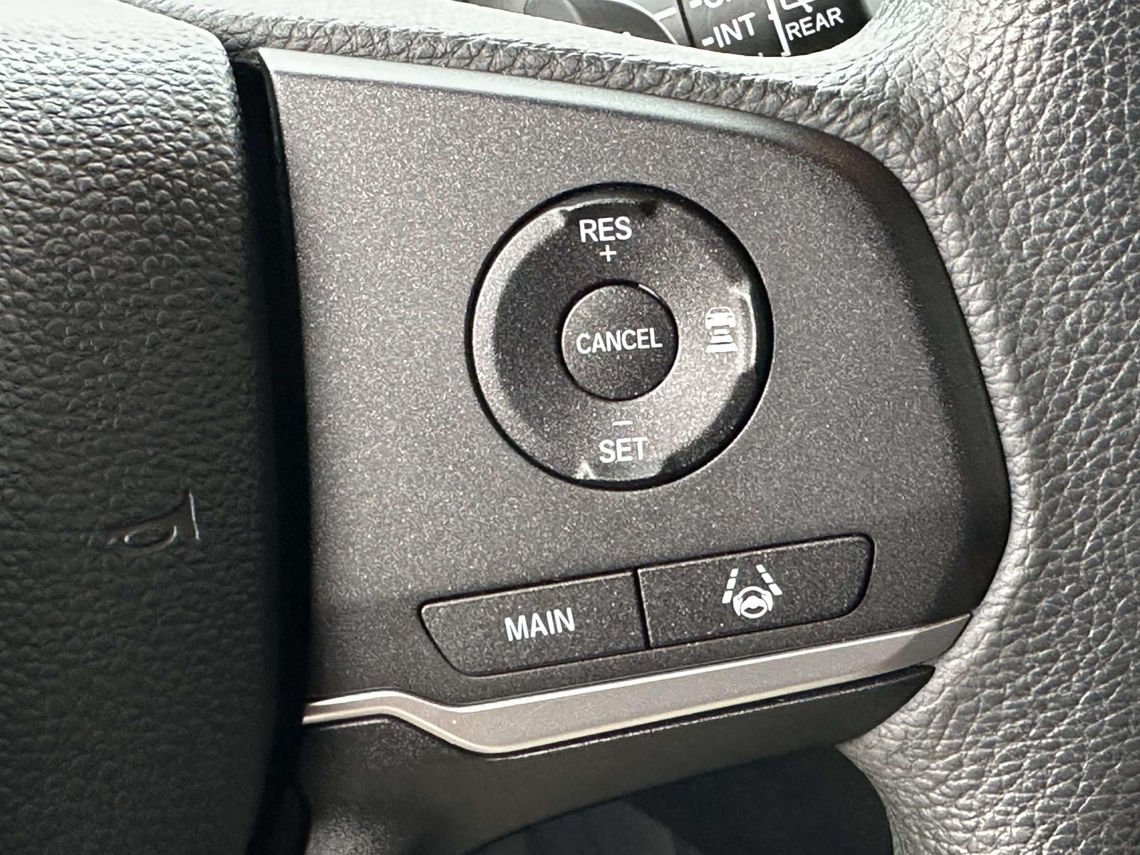 used 2022 Honda Pilot car, priced at $29,995