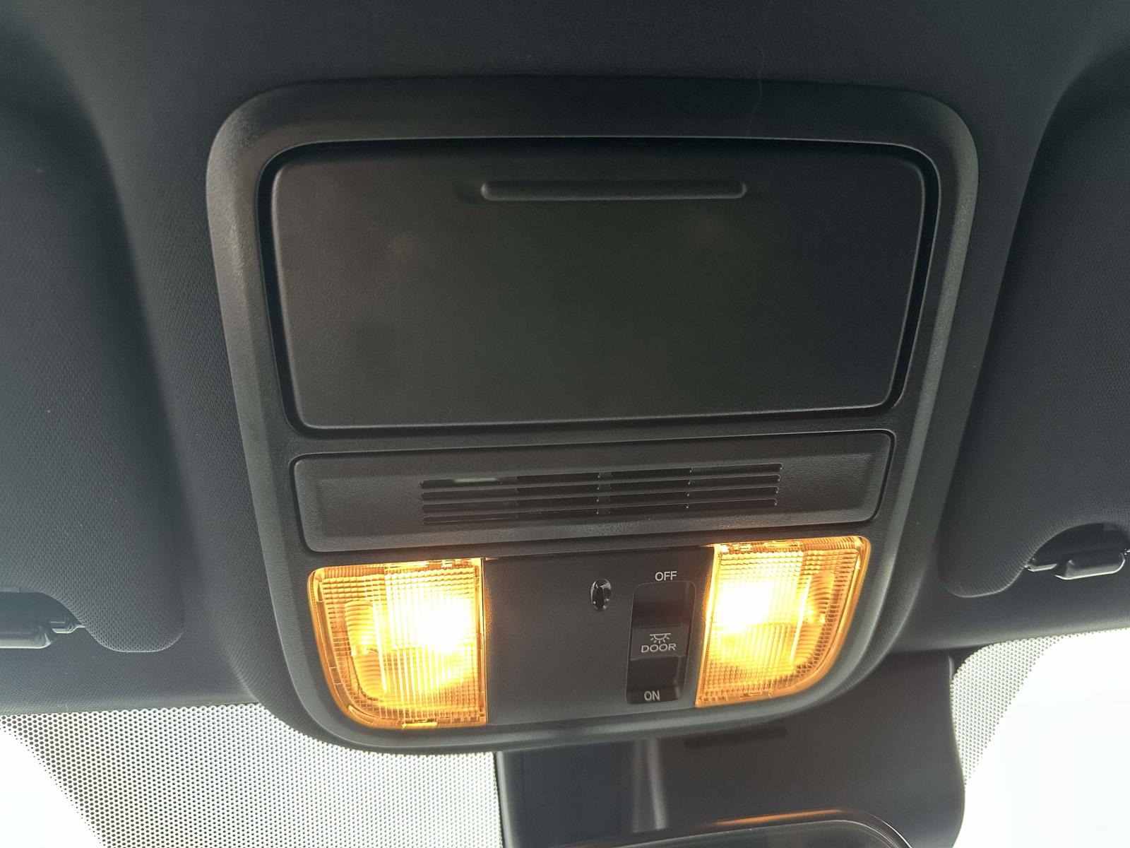 used 2022 Honda Pilot car, priced at $29,995