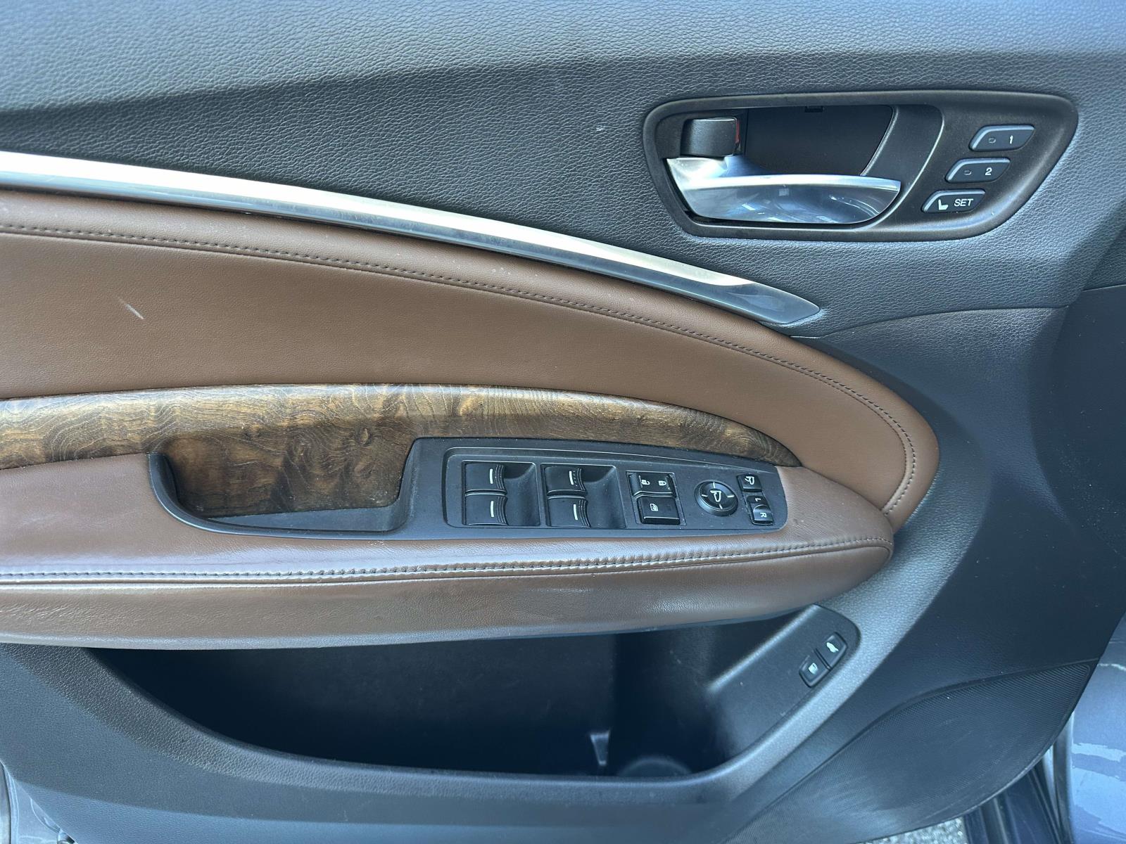 used 2019 Acura MDX car, priced at $25,674