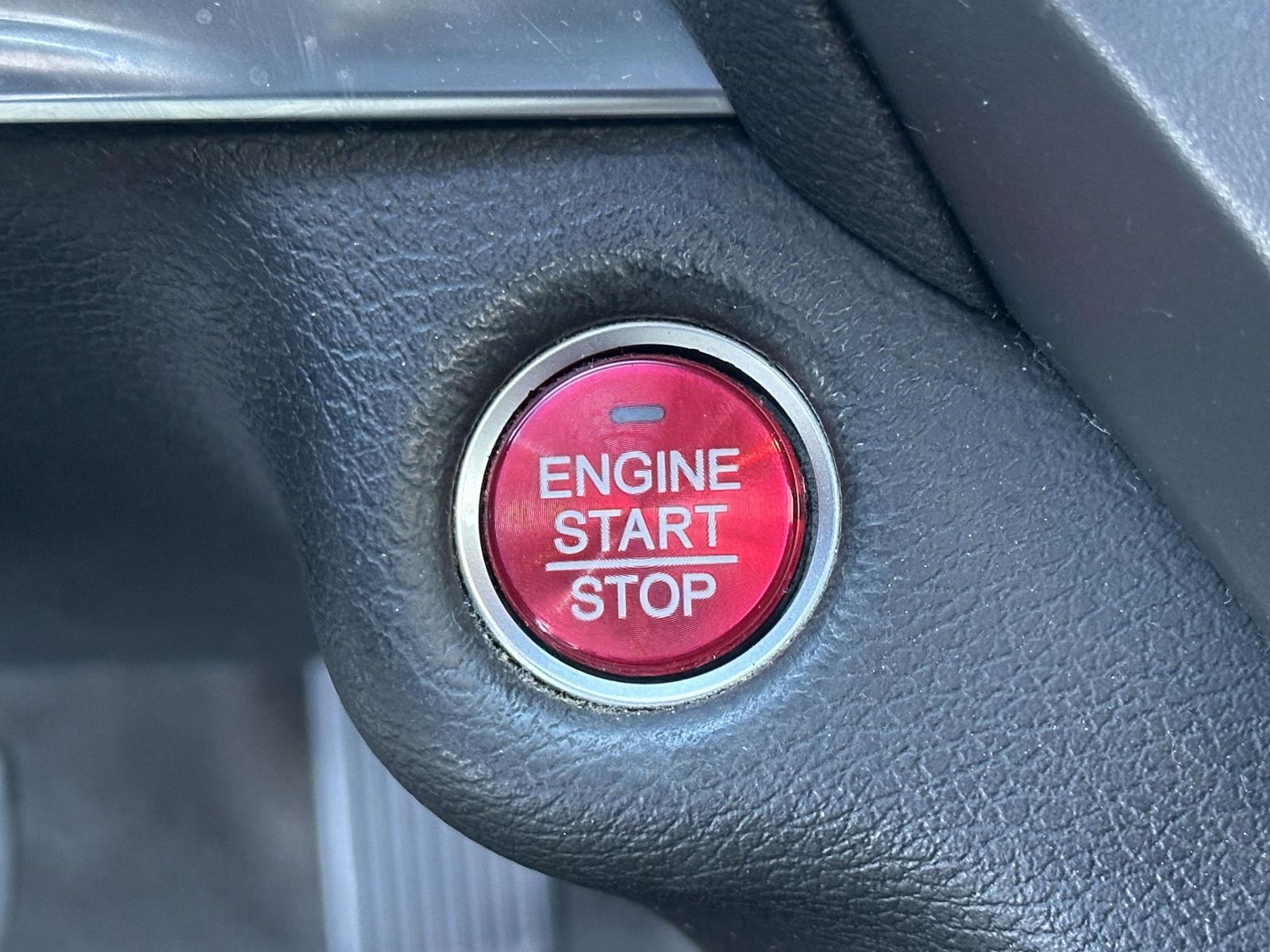 used 2019 Acura MDX car, priced at $25,674