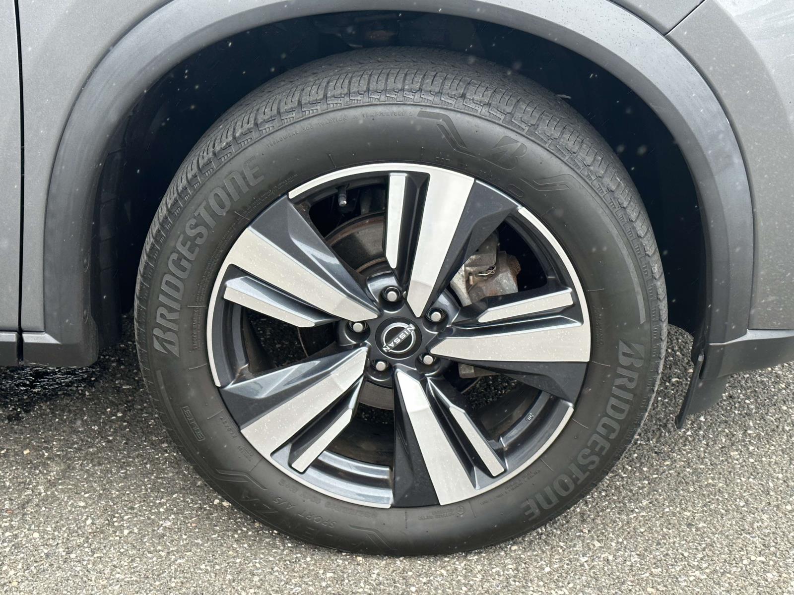 used 2023 Nissan Rogue car, priced at $22,465