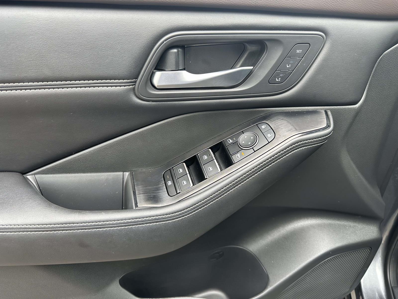 used 2023 Nissan Rogue car, priced at $22,465