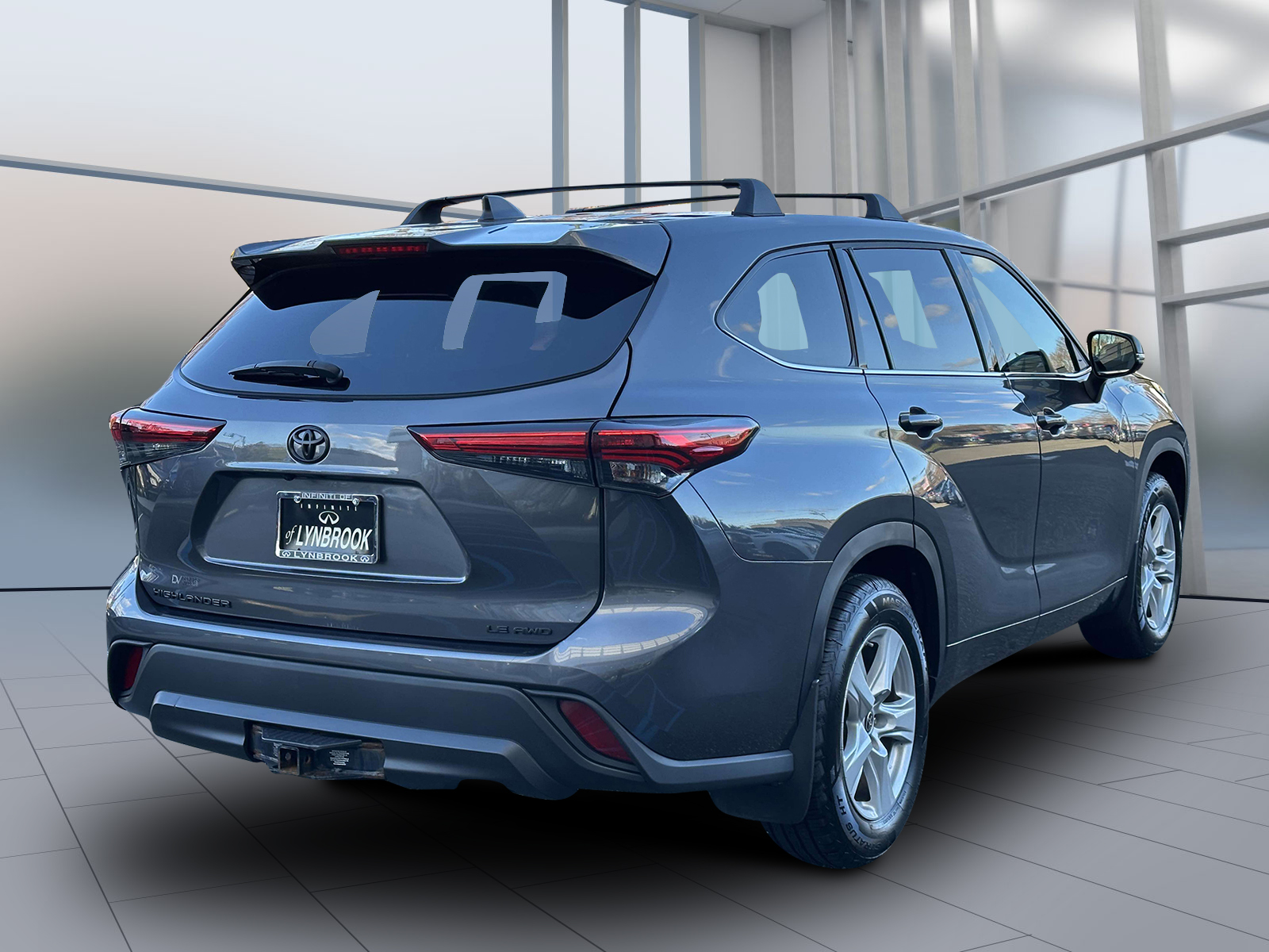 used 2022 Toyota Highlander car, priced at $35,755