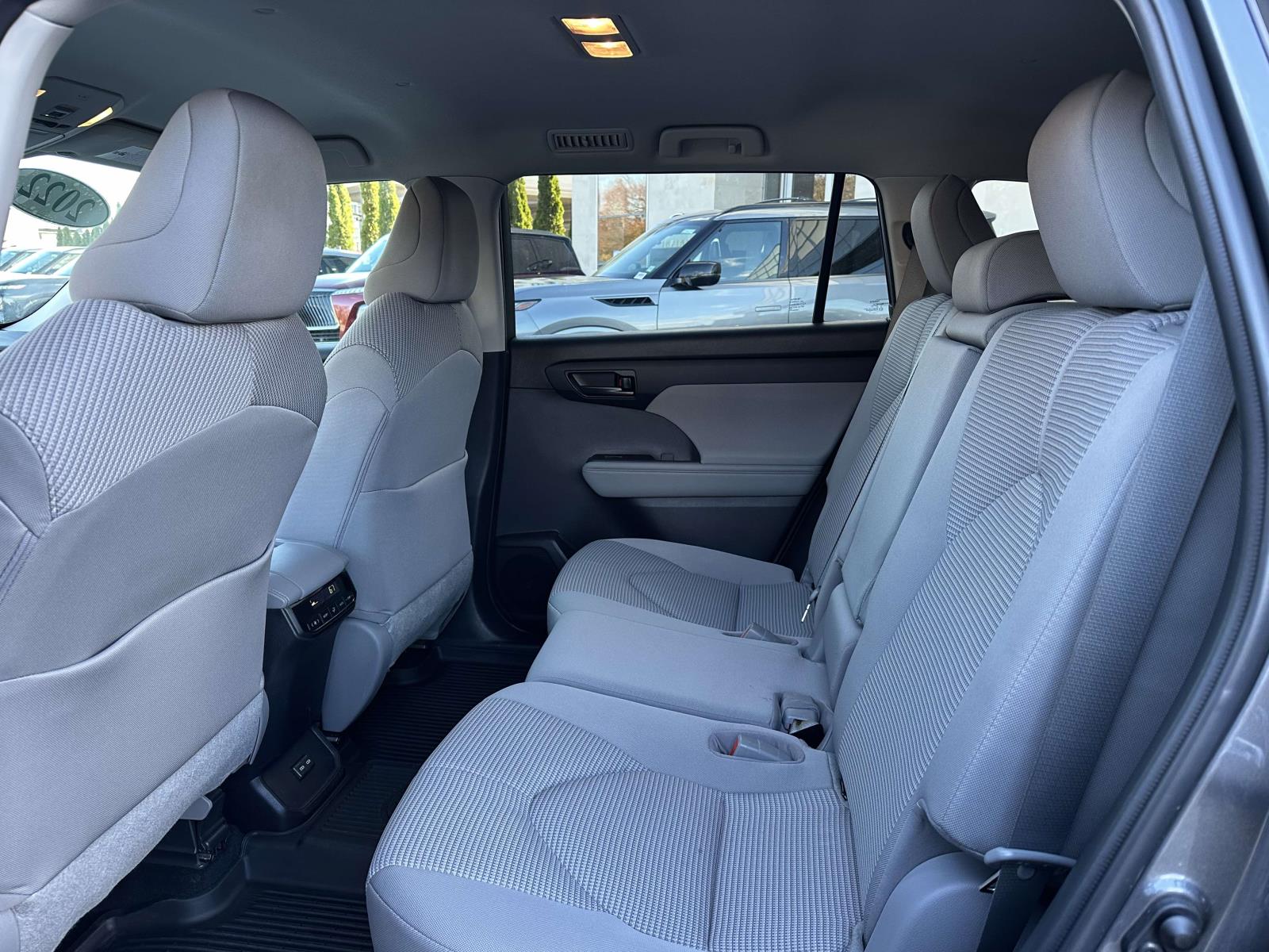 used 2022 Toyota Highlander car, priced at $35,755