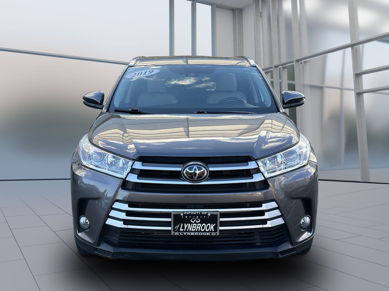 used 2019 Toyota Highlander car, priced at $25,232