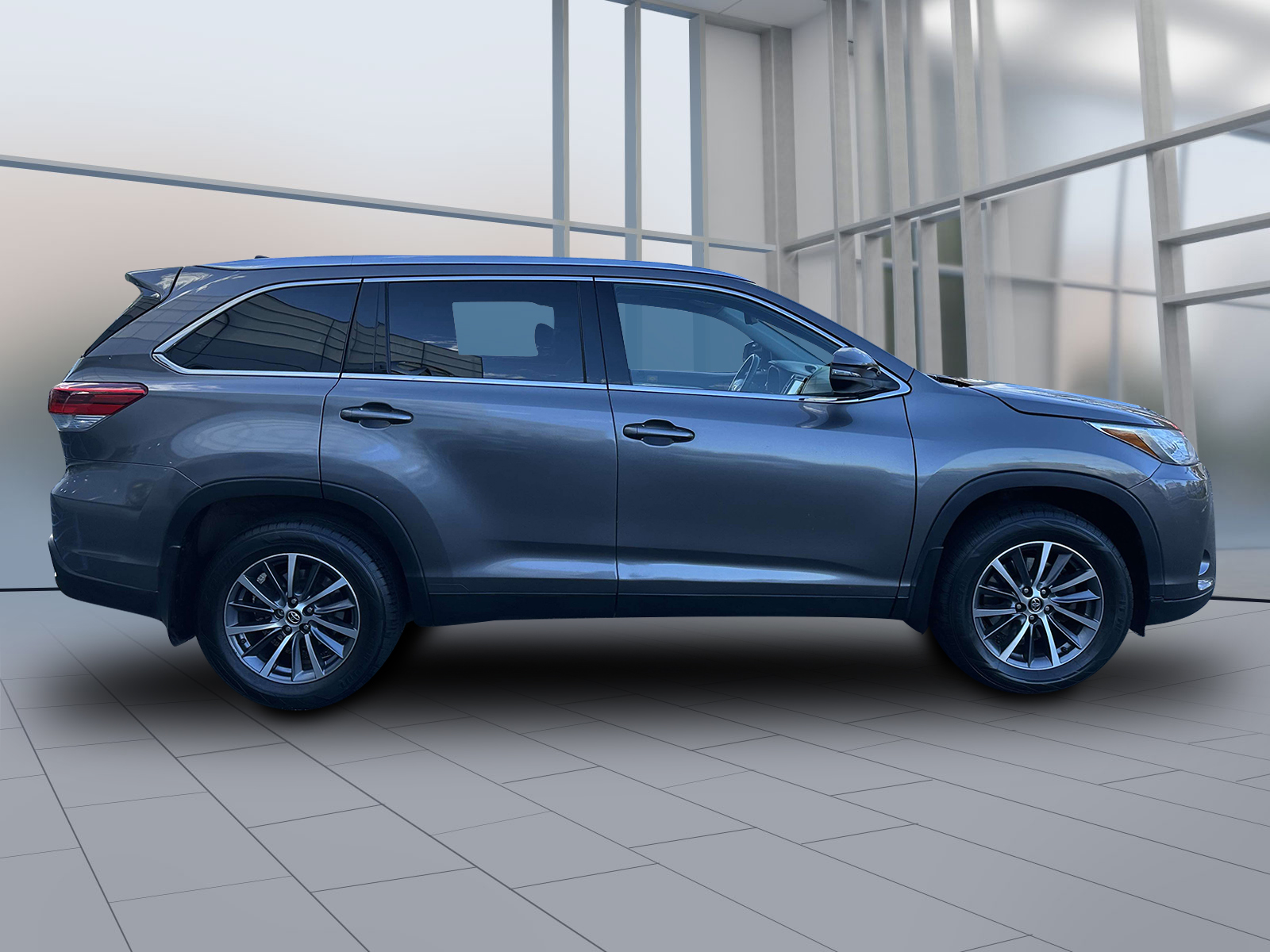 used 2019 Toyota Highlander car, priced at $25,232