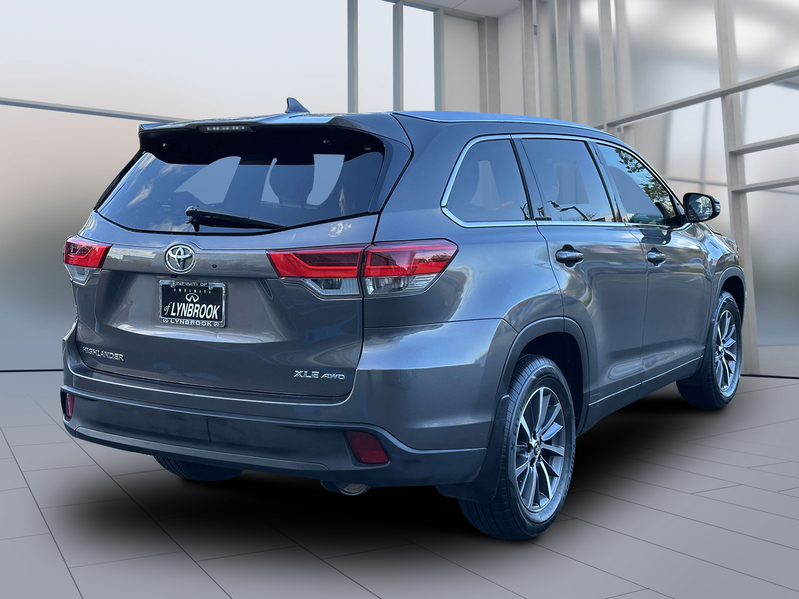 used 2019 Toyota Highlander car, priced at $25,232