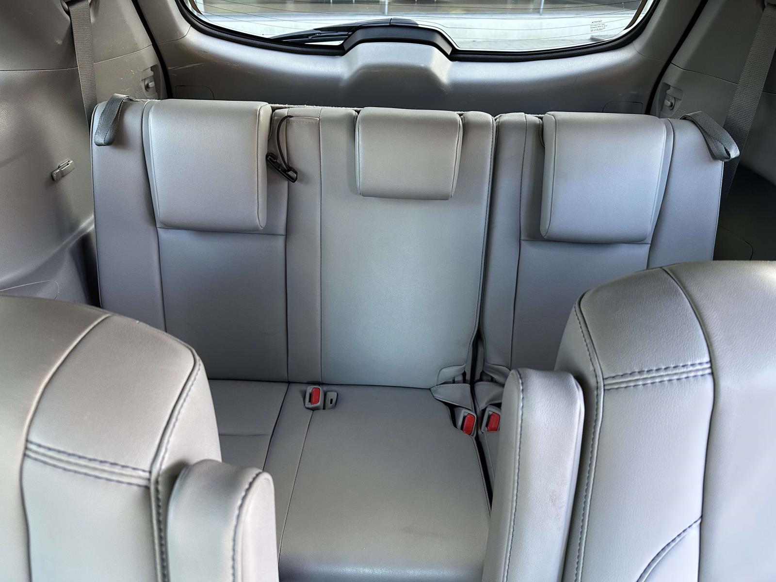 used 2019 Toyota Highlander car, priced at $25,232