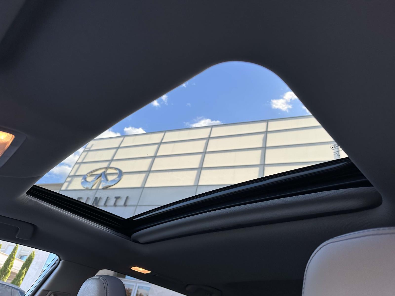 used 2019 Toyota Highlander car, priced at $25,232