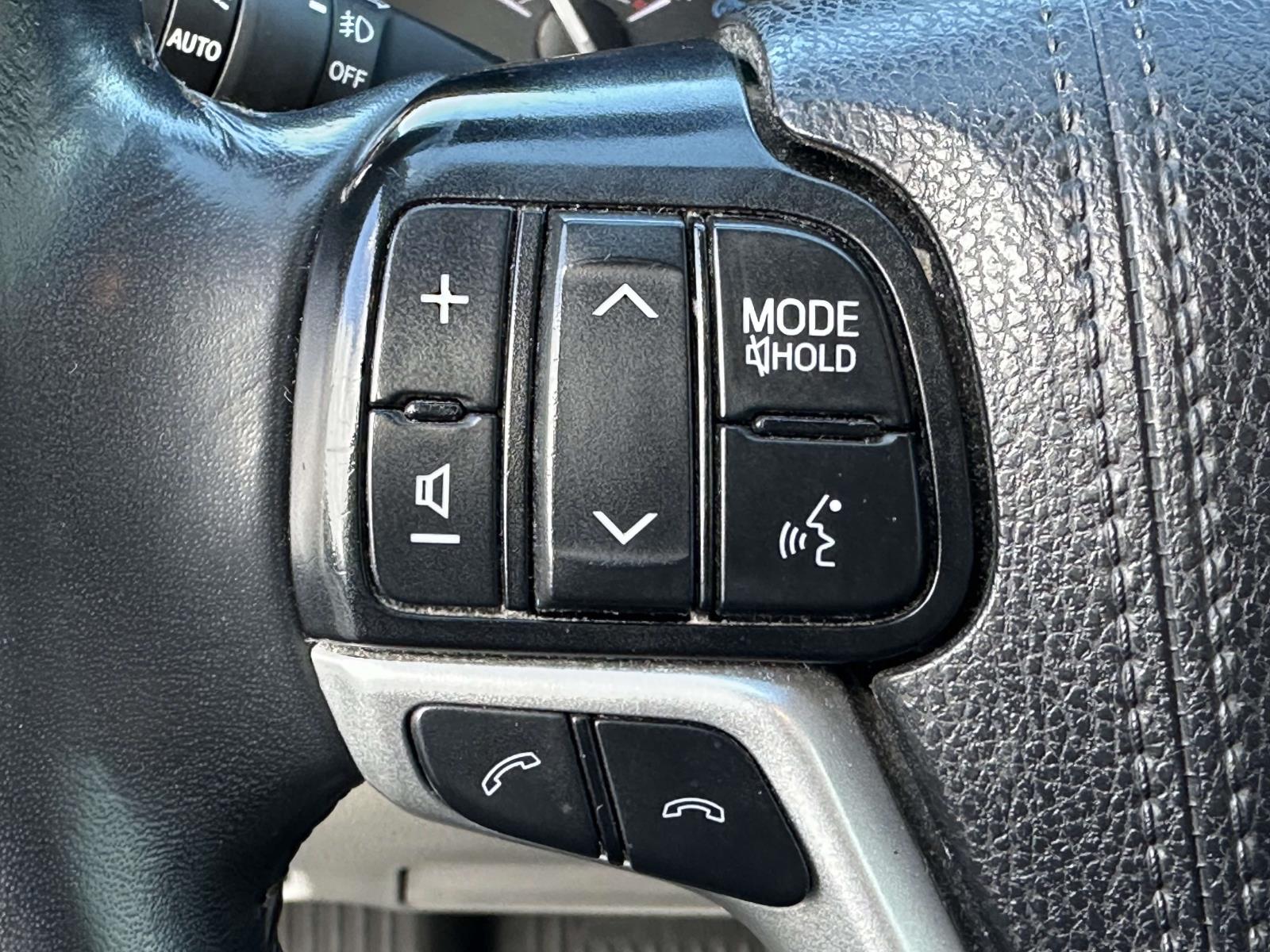 used 2019 Toyota Highlander car, priced at $25,232