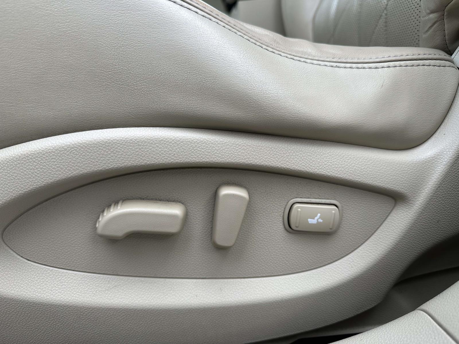 used 2015 INFINITI QX70 car, priced at $15,590