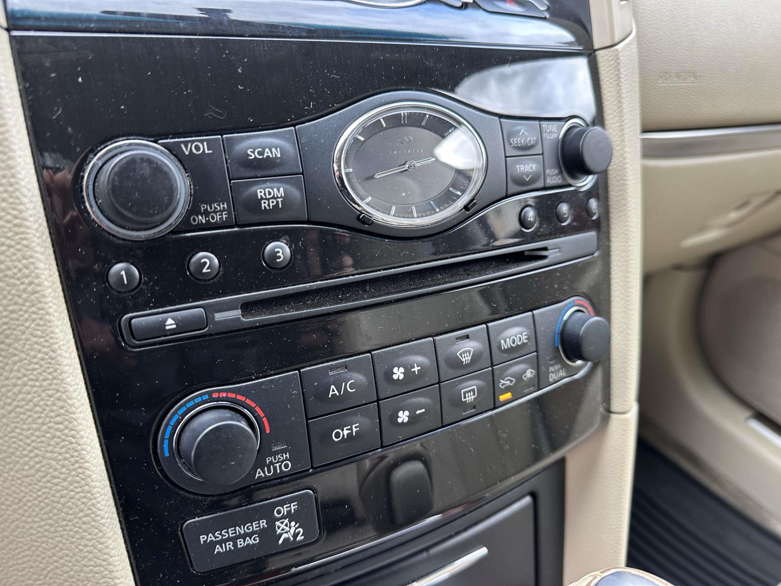 used 2015 INFINITI QX70 car, priced at $15,590