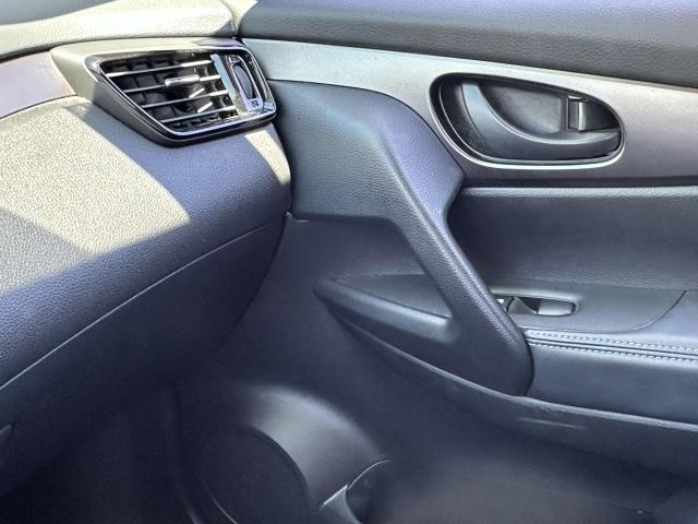 used 2022 Nissan Rogue Sport car, priced at $23,995